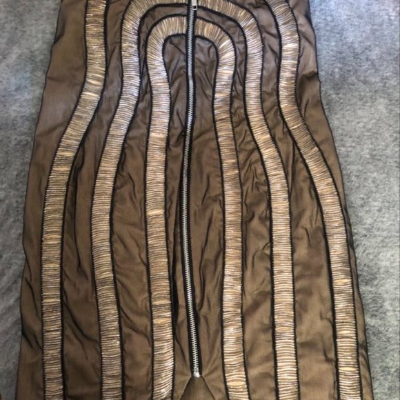 dress - Picture 1 of 6